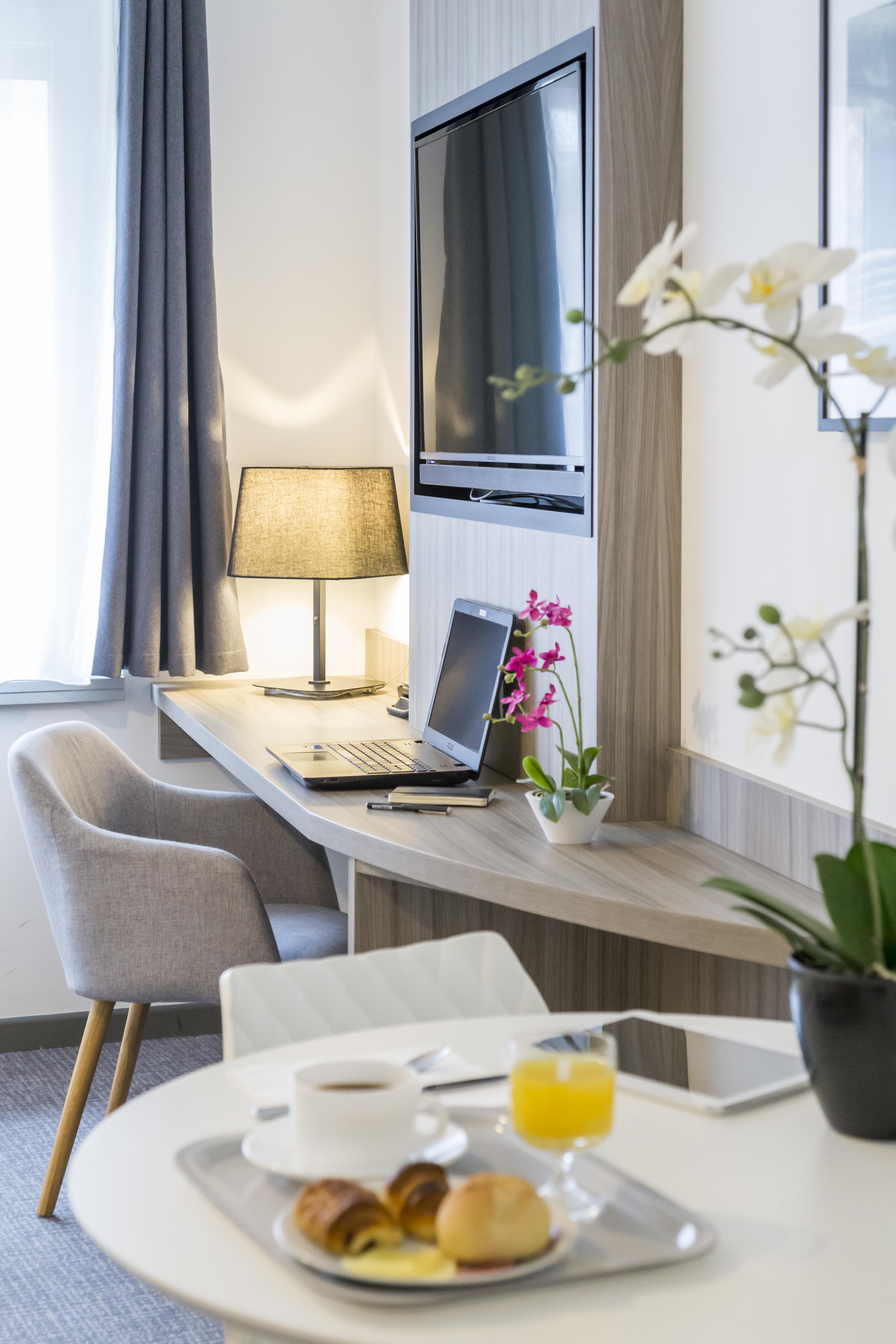 Nemea Appart Hotel Elypseo Strasbourg Port Екстер'єр фото