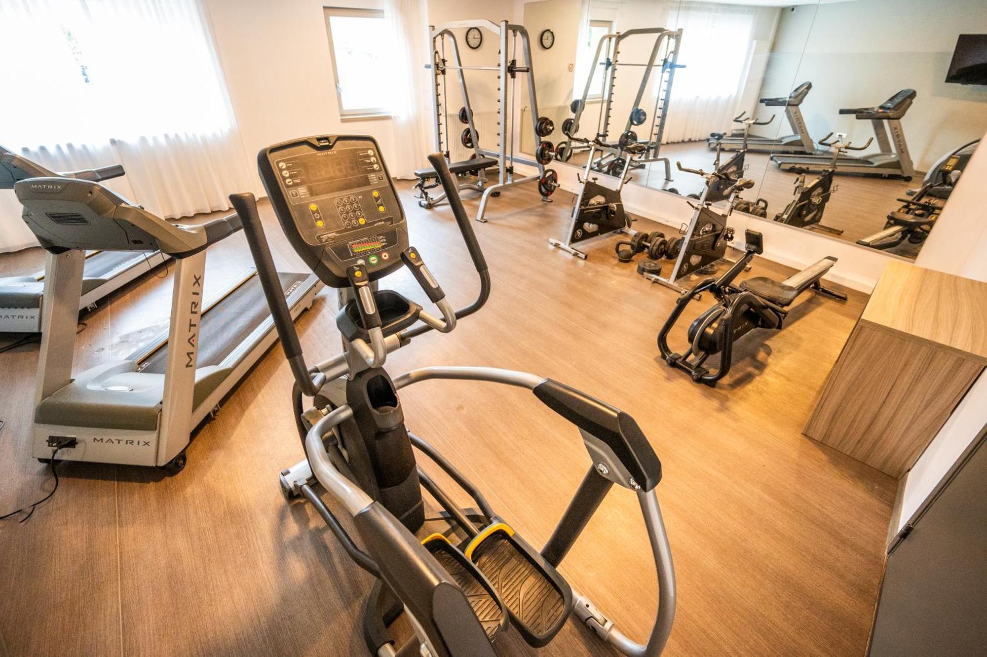 Nemea Appart Hotel Elypseo Strasbourg Port Екстер'єр фото