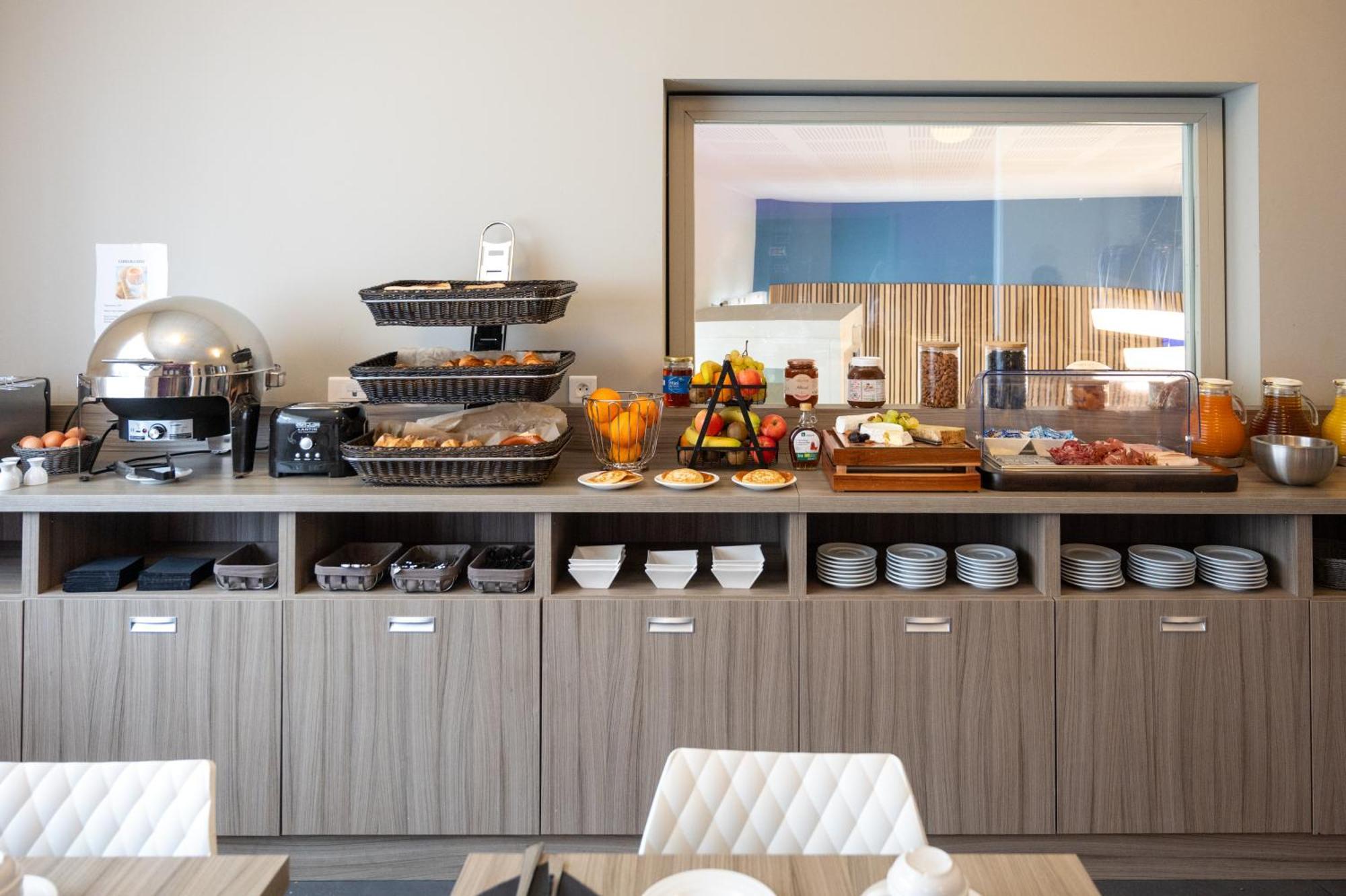 Nemea Appart Hotel Elypseo Strasbourg Port Екстер'єр фото
